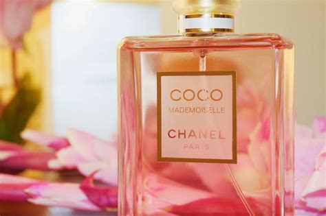 chanel perfume coco mademoiselle review|is coco mademoiselle worth it.